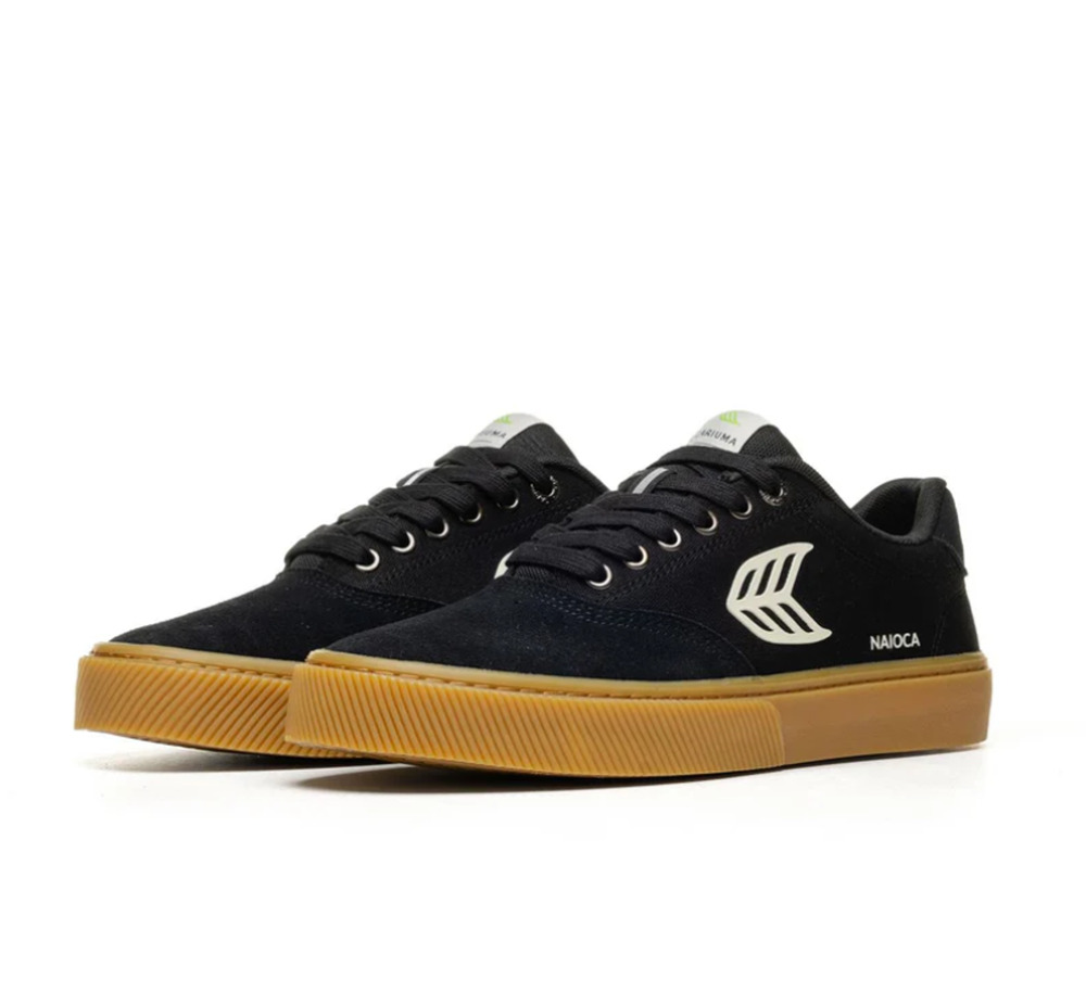 Cariuma Womens Naioca Pro
Skate Low Sneakers Size 8
Black Gum Canvas Suede NIB